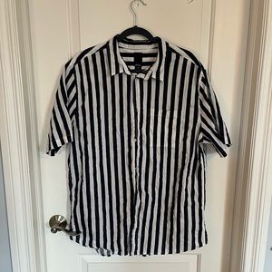 H&M button up